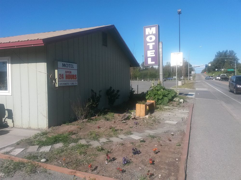 The Pioneer Motel Palmer Exterior photo